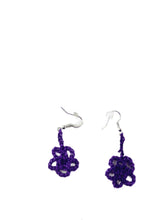 Load image into Gallery viewer, Hand-knit Daisy Earrings
